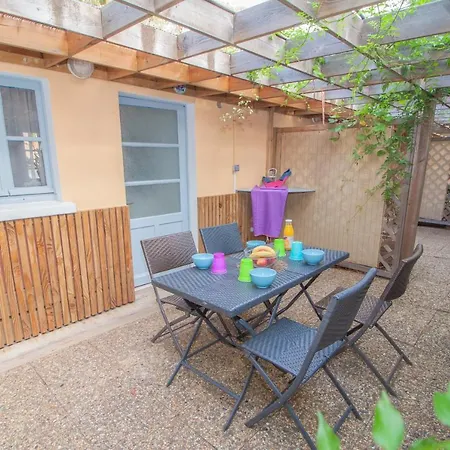 Les Residences Et Bungalows De Giens 아파트 *
