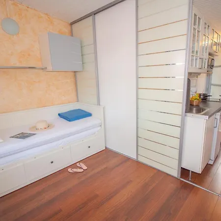 Les Residences Et Bungalows De Giens 아파트 *