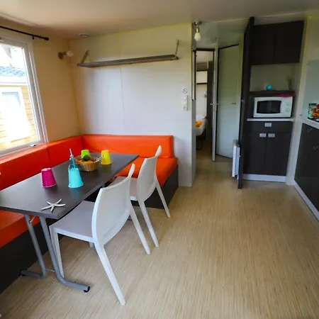 아파트 Les Residences Et Bungalows De Giens 히에레